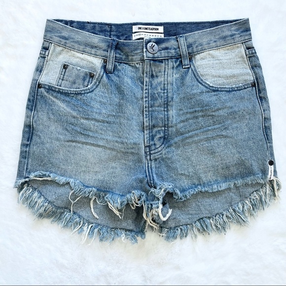 ONE X ONE TEASPOON BUTTON FLY SHORTS SIZE 24 Festival Rodeo Trendy High Rise - Picture 2 of 8